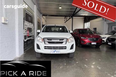 White 2017 Isuzu D-MAX Crew Cab Chassis Sx Hi-Ride (4X2)