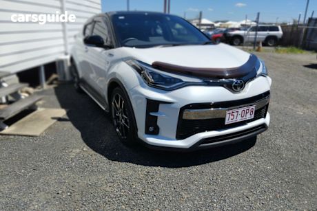 White 2022 Toyota C-HR Wagon Gr-S (2Wd) Hybrid