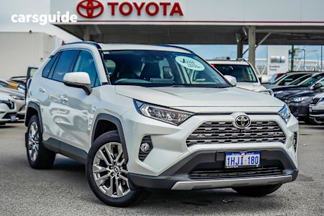 White 2021 Toyota RAV4 Wagon Cruiser (2Wd)