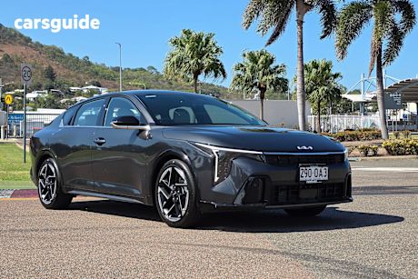 Grey 2025 Kia K4 Sedan Gt-Line