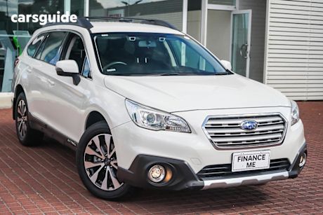 White 2016 Subaru Outback Wagon 2.5I