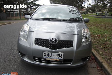 Silver 2007 Toyota Yaris Hatch NCP90R