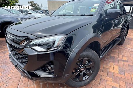 Black 2025 Isuzu D-MAX Crew Cab Utility X-Terrain (4X4)