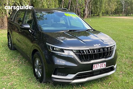 Grey 2023 Kia Carnival Wagon S