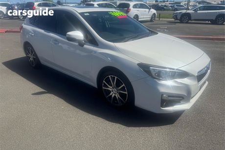 White 2017 Subaru Impreza Hatchback 2.0P Premium (Awd)