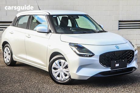 White 2025 Suzuki Swift Hatchback Hybrid
