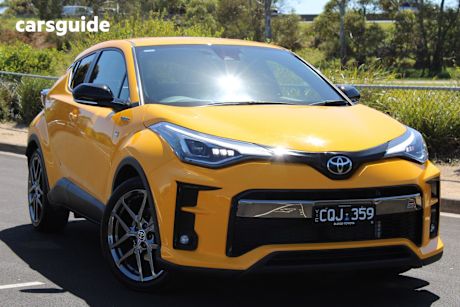 Yellow 2023 Toyota C-HR Wagon Gr-S (2Wd) Hybrid