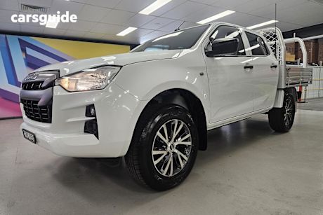 White 2021 Isuzu D-MAX Crew Cab Chassis Sx (4X4)