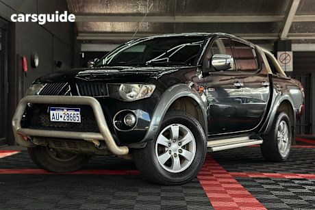 Black 2009 Mitsubishi Triton Double Cab Utility Glx-R (4X4)