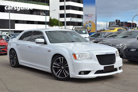 White 2013 Chrysler 300 Sedan Srt8 Core