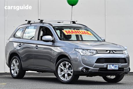 Grey 2014 Mitsubishi Outlander Wagon Es (4X2)