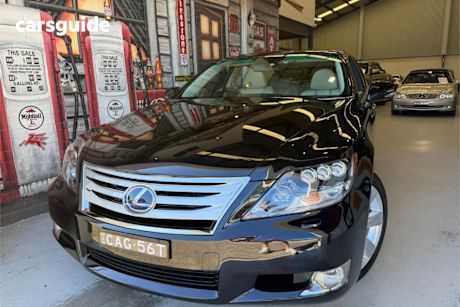 Blue 2010 Lexus LS600HL Sedan Hybrid (4 Seat)
