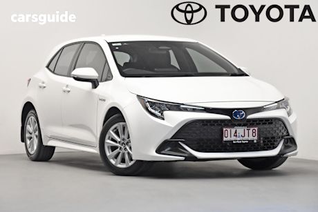 White 2024 Toyota Corolla Hatchback Ascent Sport Hybrid