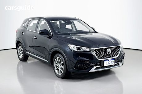 Black 2022 MG HS Wagon Core