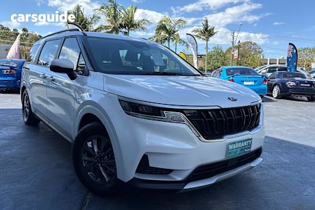 White 2021 Kia Carnival Wagon S