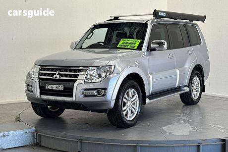 Silver 2017 Mitsubishi Pajero Wagon Gls Lwb (4X4)