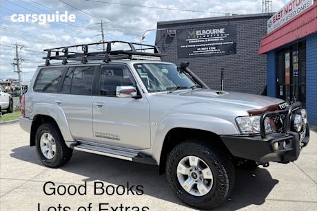 Silver 2012 Nissan Patrol Wagon St (4X4)