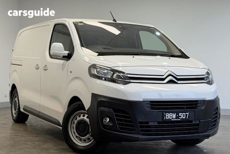 White 2017 Citroen Dispatch Commercial BLUEHDI F