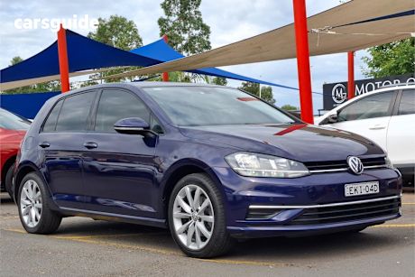 Blue 2020 Volkswagen Golf Hatchback 110 Tsi Comfortline