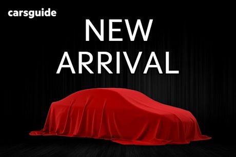 White 2019 Honda Civic Hatchback Vti-S