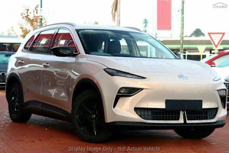 Gold 2025 MG MGS5 EV Wagon Excite 62