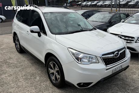 White 2015 Subaru Forester Wagon 2.5I-L