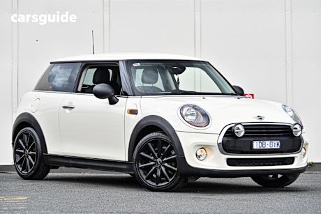 White 2015 Mini Hatch Hatch ONE