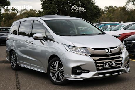 Silver 2019 Honda Odyssey Wagon Vti-L