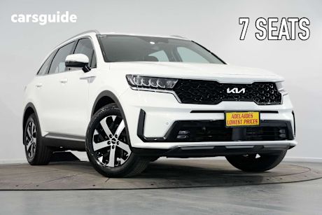 White 2022 Kia Sorento Wagon Sport 7 Seat
