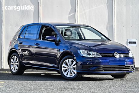 Blue 2018 Volkswagen Golf Hatchback 110 Tsi Trendline