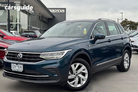 Blue 2023 Volkswagen Tiguan Wagon 110Tsi Life