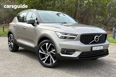 Grey 2021 Volvo XC40 Wagon T5 R-Design (Awd)