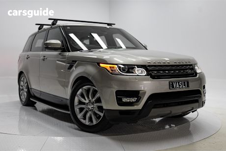 Silver 2015 Land Rover Range Rover Sport SUV TDV6 SE 4X4