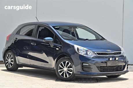 Blue 2016 Kia RIO Hatchback S