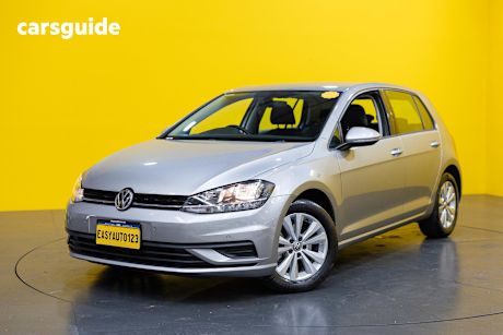 Silver 2019 Volkswagen Golf Hatchback 110 Tsi Trendline