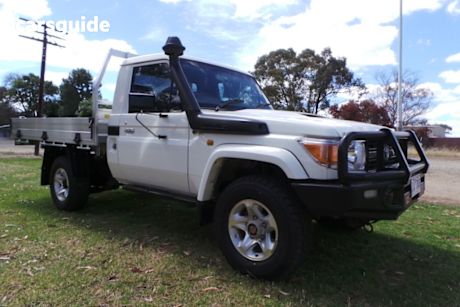 White 2012 Toyota Landcruiser Cab Chassis Gx (4X4)