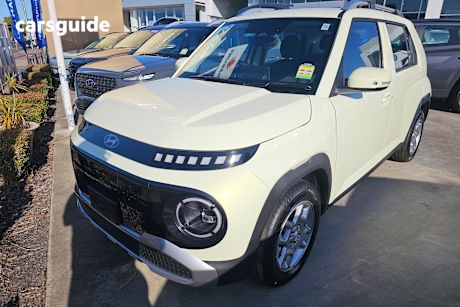 Yellow 2024 Hyundai Inster Wagon 2Wd (42Kwh)