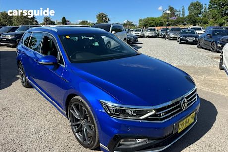 Blue 2021 Volkswagen Passat Wagon 206 Tsi R-Line