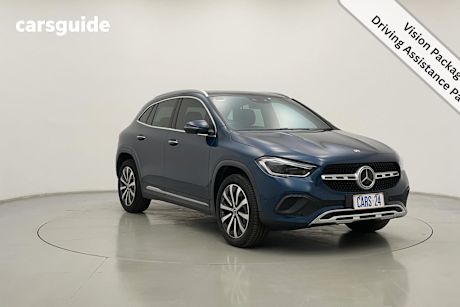 Blue 2022 Mercedes-Benz GLA200 Wagon