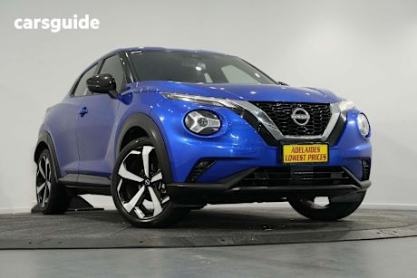 Blue 2023 Nissan Juke Hatchback St-L