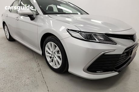 Silver 2023 Toyota Camry Sedan Ascent