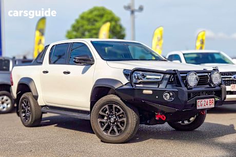 White 2024 Toyota Hilux Double Cab Pick Up Rogue 48V (4X4)