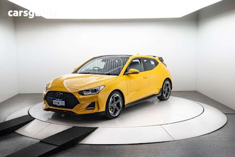 Yellow 2019 Hyundai Veloster Coupe Turbo Premium