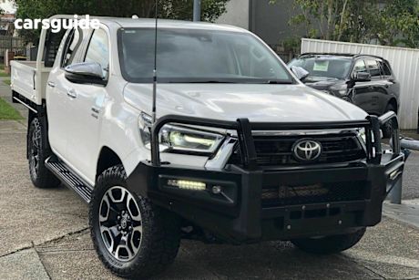 White 2021 Toyota Hilux Double Cab Chassis Sr5 (4X4)