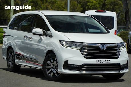 White 2021 Honda Odyssey Wagon Vil7