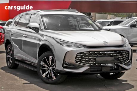 Silver 2025 MG HS Wagon Essence