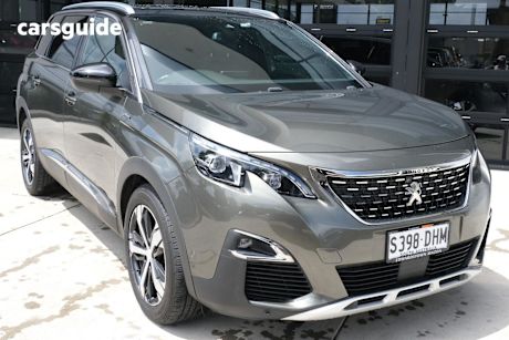 Grey 2018 Peugeot 5008 Wagon Gt Line