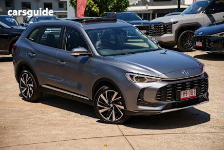 Grey 2025 MG ZS Wagon Essence Turbo