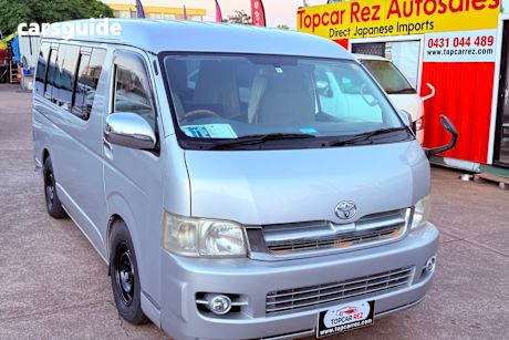 Silver 2005 Toyota Hiace Regius Commercial
