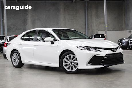 White 2022 Toyota Camry Sedan Ascent